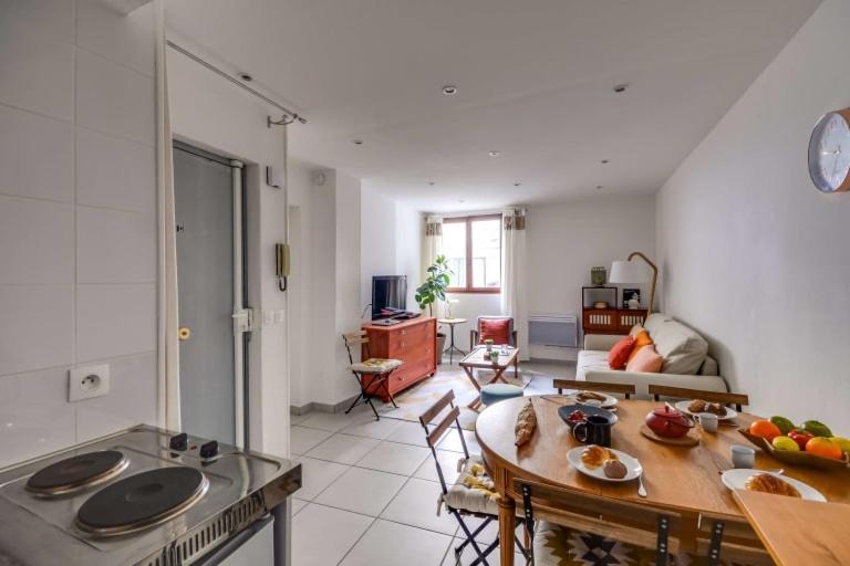 Guestready - Bel Apt A 6 Min Du Metro Gare Du Nord Paris Exterior foto